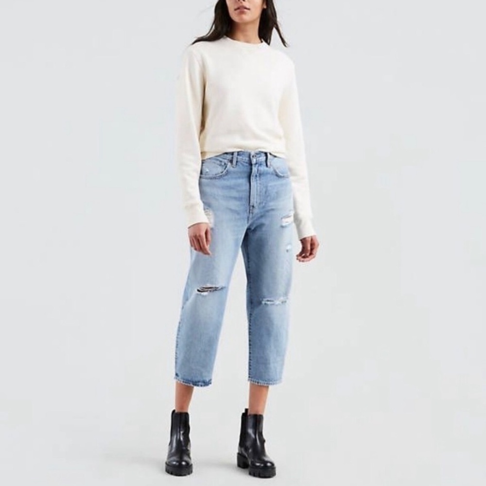 Levi’s Made & Crafted Barrel Leg Crop Distressed Denim Size 27